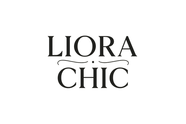 crie um logo com "LIORA CHIC"